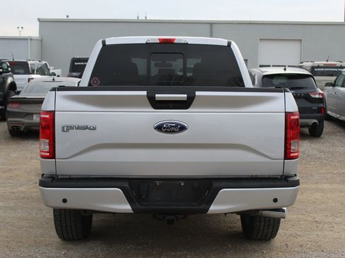 Used 2017 Ford F150 XLT w/ Equipment Group 302A Luxury image 5