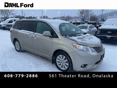 Used 2016 Toyota Sienna XLE