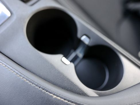 Certified 2020 Chevrolet Camaro SS image 28