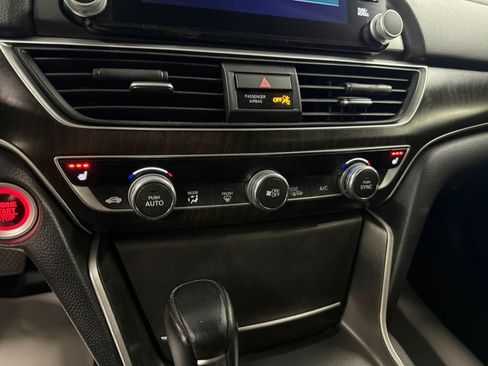 Used 2021 Honda Accord EX-L image 19