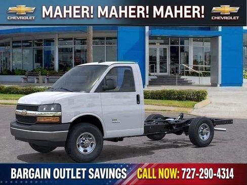 New 2025 Chevrolet Express 3500 w/ Power Convenience Package RWD image 2