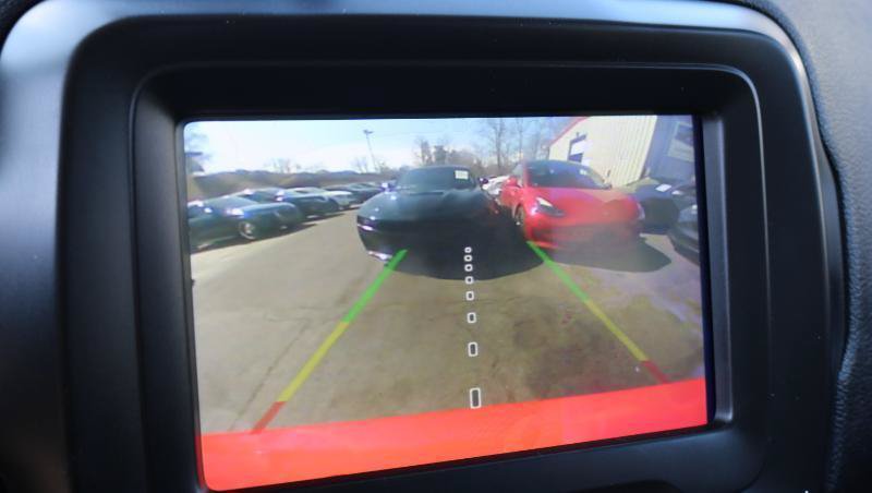 Used 2019 Jeep Renegade Trailhawk w/ Cold Weather Group II AWD/4WD image 15