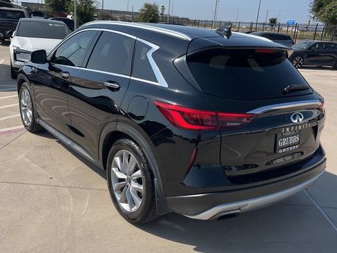 Used 2019 INFINITI QX50 Essential w/ Proassist Package FWD image 2