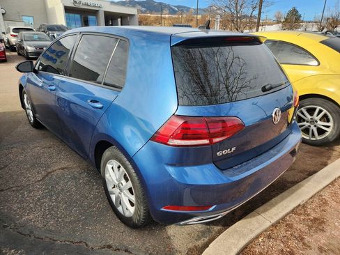 Used 2021 Volkswagen Golf 4-Door image 4