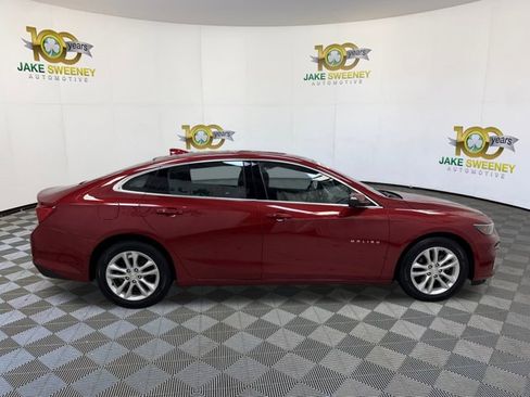 Used 2016 Chevrolet Malibu LT image 11