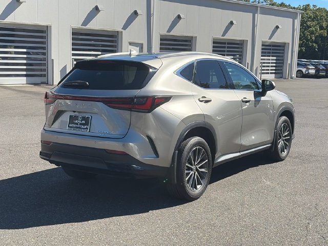 Used 2022 Lexus NX 350h AWD image 5
