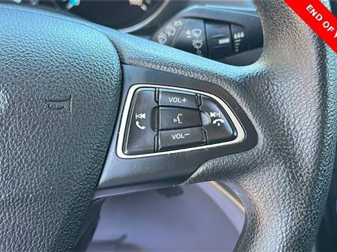 Certified 2019 Ford Escape SE image 25