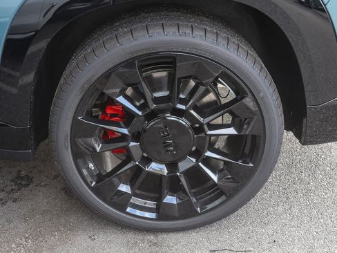 Used 2026 BMW XM Label Red image 8