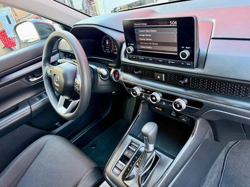 Used 2025 Honda CR-V LX image 28