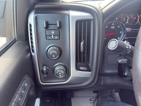 Used 2018 GMC Sierra 1500 SLT AWD/4WD image 24