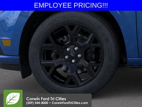 New 2026 Ford Maverick Lobo AWD/4WD image 20