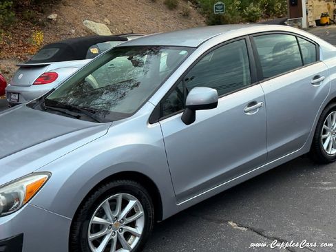 Used 2013 Subaru Impreza 2.0i Premium w/ All-Weather Pkg image 31