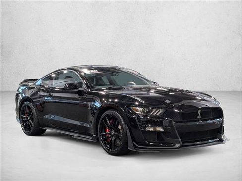 Used 2021 Ford Mustang Shelby GT500 w/ Technology Package image 3