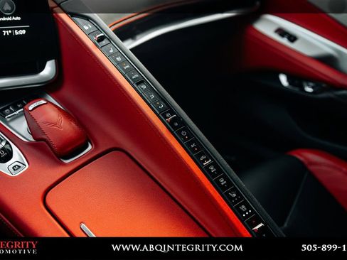 Used 2022 Chevrolet Corvette Stingray Preferred Cpe w/ Z51 Performance Package RWD image 34