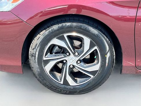 Used 2017 Honda Accord LX image 28