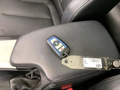 Used 2016 BMW 328i xDrive Sedan AWD/4WD image 20