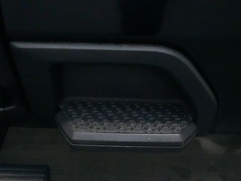 Used 2020 Chevrolet Silverado 2500 W/T w/ WT Convenience Package image 18