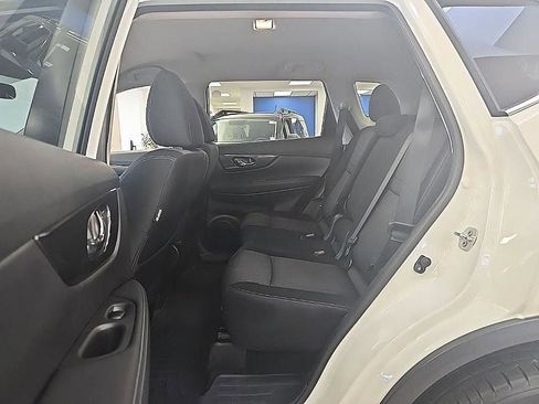 Used 2017 Nissan Rogue S w/ S Appearance Package image 25