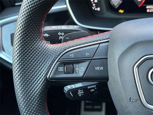 Certified 2025 Audi Q3 2.0T Premium Plus w/ Premium Plus Package image 27