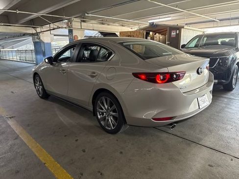 Used 2026 MAZDA MAZDA3 2.5 S Sedan w/ Preferred Pkg FWD image 4