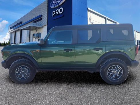 New 2025 Ford Bronco Badlands image 22