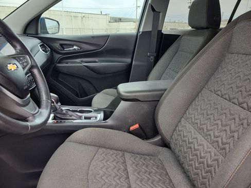 Used 2022 Chevrolet Equinox LT AWD/4WD image 19
