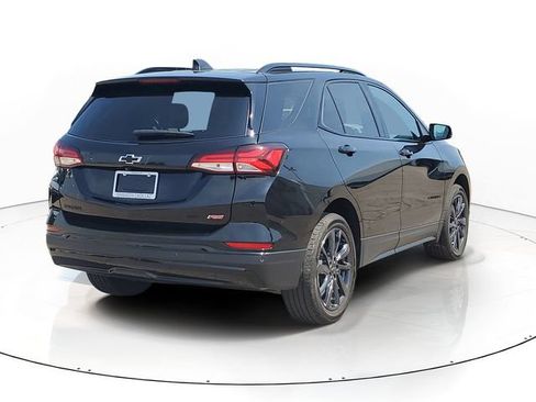 Used 2024 Chevrolet Equinox RS w/ RS Leather Package AWD/4WD image 3
