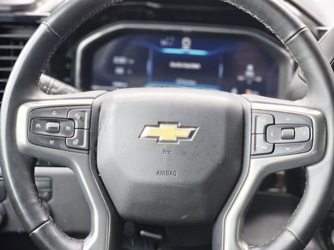 Used 2025 Chevrolet Silverado 1500 LT RWD image 16