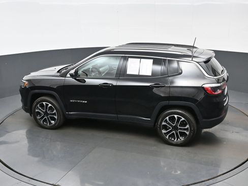 Used 2022 Jeep Compass Limited AWD/4WD image 35