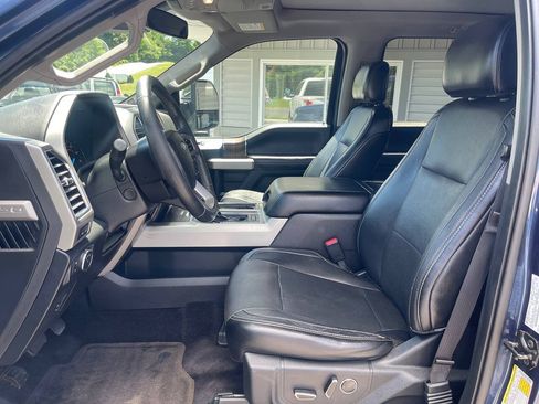 Used 2015 Ford F150 Lariat w/ Equipment Group 502A Luxury AWD/4WD image 18
