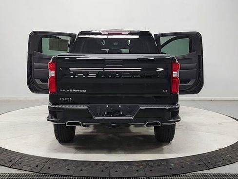 Used 2022 Chevrolet Silverado 1500 LT Trail Boss w/ Bed Protection Package AWD/4WD image 14