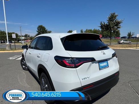 New 2026 Honda HR-V LX image 5
