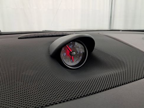 Used 2016 Mercedes-Benz SL 550 image 31