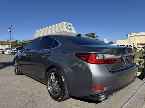Used 2016 Lexus ES 350 image 4