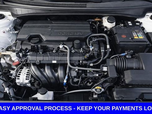 Used 2024 Hyundai Elantra SEL image 12