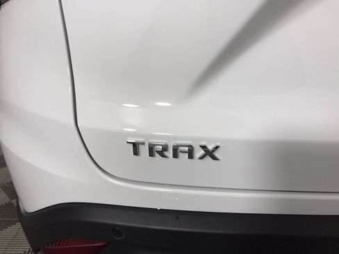 New 2026 Chevrolet Trax LT image 14