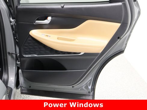 Used 2023 Hyundai Santa Fe Calligraphy image 39