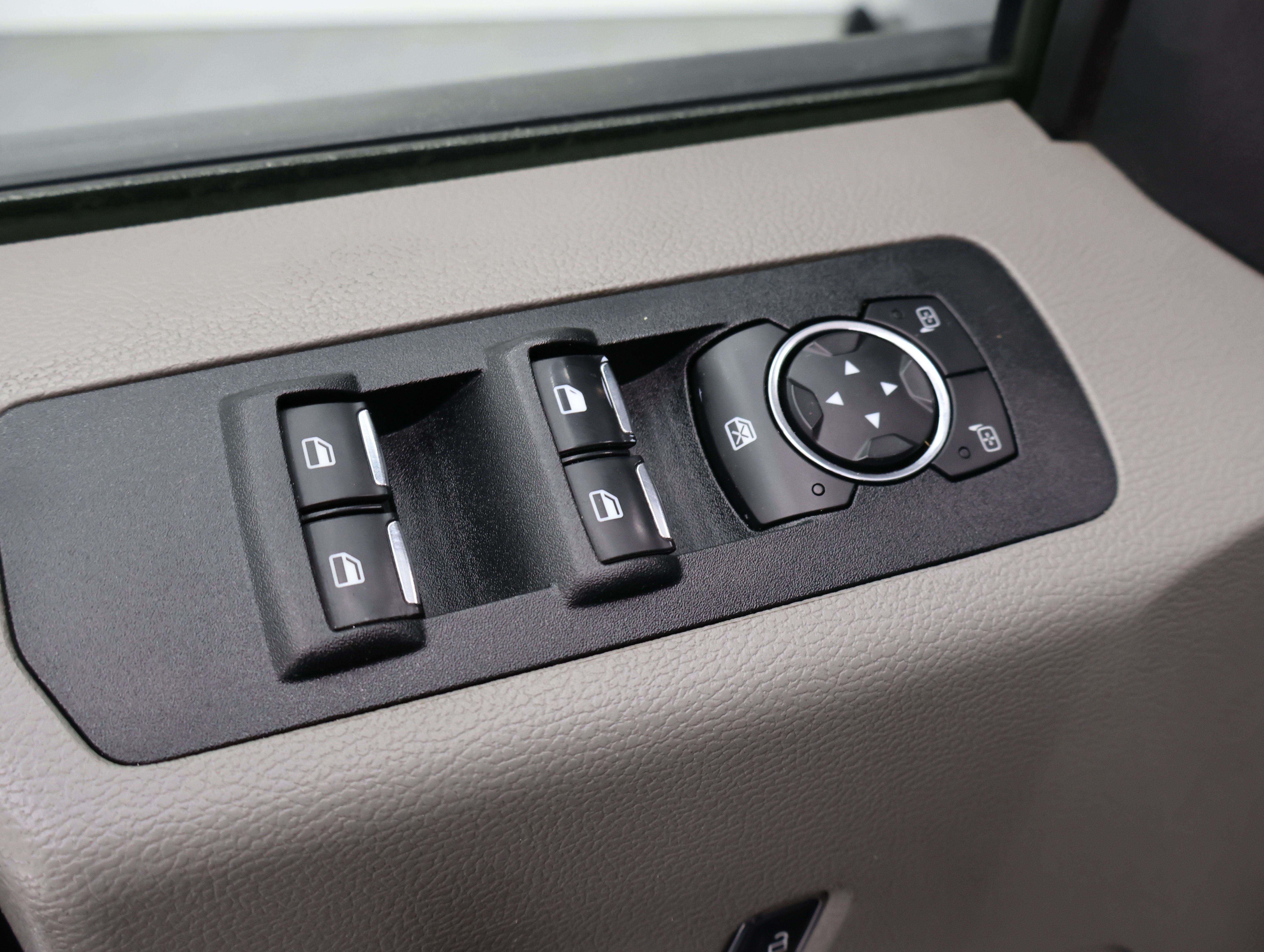 Used 2018 Ford F150 XLT w/ Equipment Group 302A Luxury AWD/4WD image 38