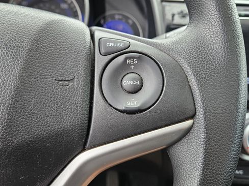 Used 2015 Honda Fit EX image 28