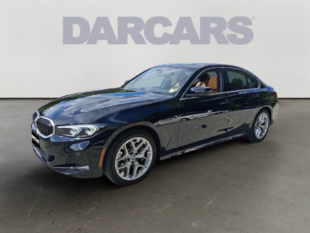 Used 2025 BMW 330i xDrive Sedan w/ Premium Package AWD/4WD image 3