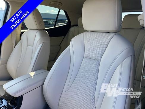 Used 2023 Buick Envision Essence image 11