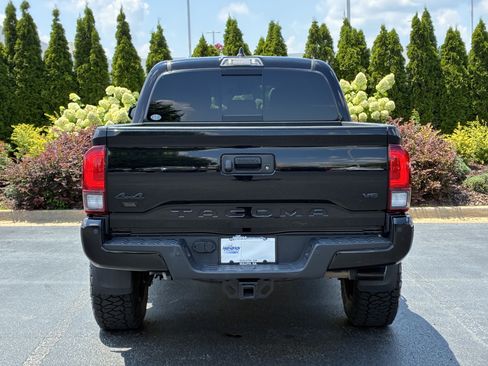 Used 2023 Toyota Tacoma 4x4 Double Cab w/ Trail Edition image 8