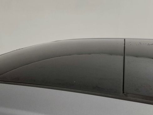 Used 2024 Lincoln Nautilus Premier w/ Equipment Group 102A image 11