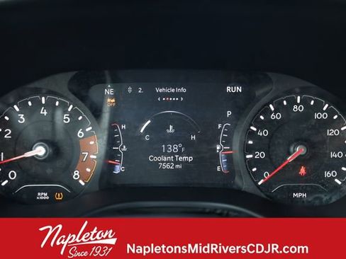 Used 2024 Jeep Compass Latitude image 16