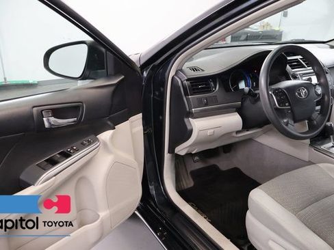Used 2014 Toyota Camry LE FWD image 8