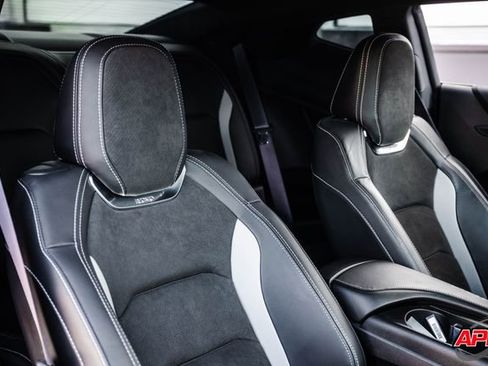 Used 2017 Chevrolet Camaro SS image 27