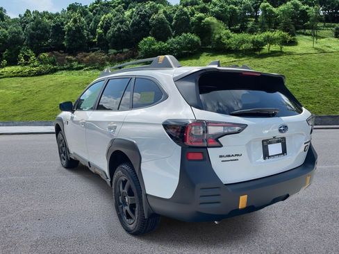 Used 2025 Subaru Outback Wilderness AWD/4WD image 3