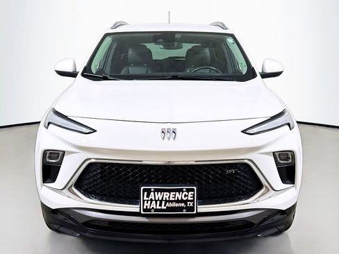 Used 2024 Buick Encore GX Sport Touring AWD/4WD image 2