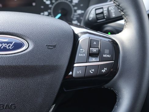 Used 2022 Ford Escape SE w/ Convenience Package image 36