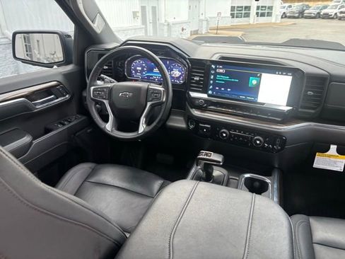 Used 2024 Chevrolet Silverado 1500 LT Trail Boss w/ Convenience Package II image 23